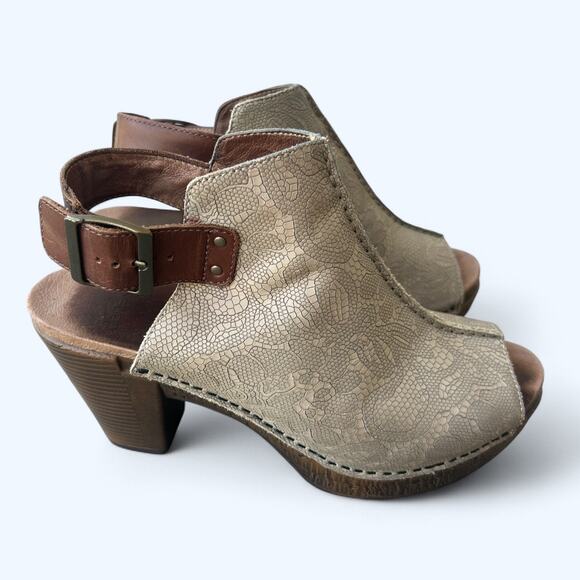 Dansko Reggie Peep Toe Heel Sling Back Tooled Leather Bootie Sandal Taupe sz 39 - Picture 5 of 12
